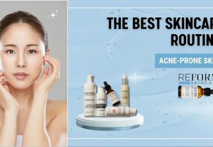 Ansiktsmodell med klar hud bredvid Reform Skincare-produkter för aknebenägen hud. Vanliga moln syns i bakgrunden.
